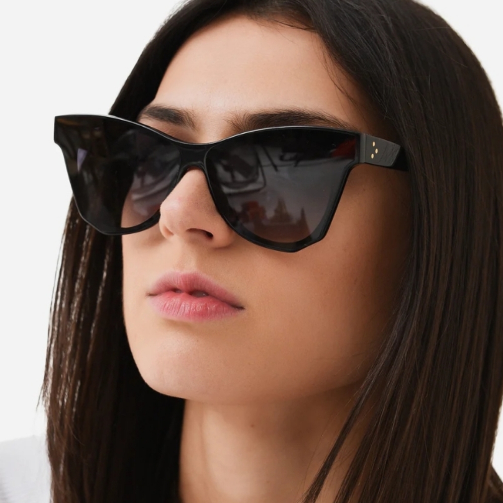 NWOB Krewe Aubry Nylon Black Shadow